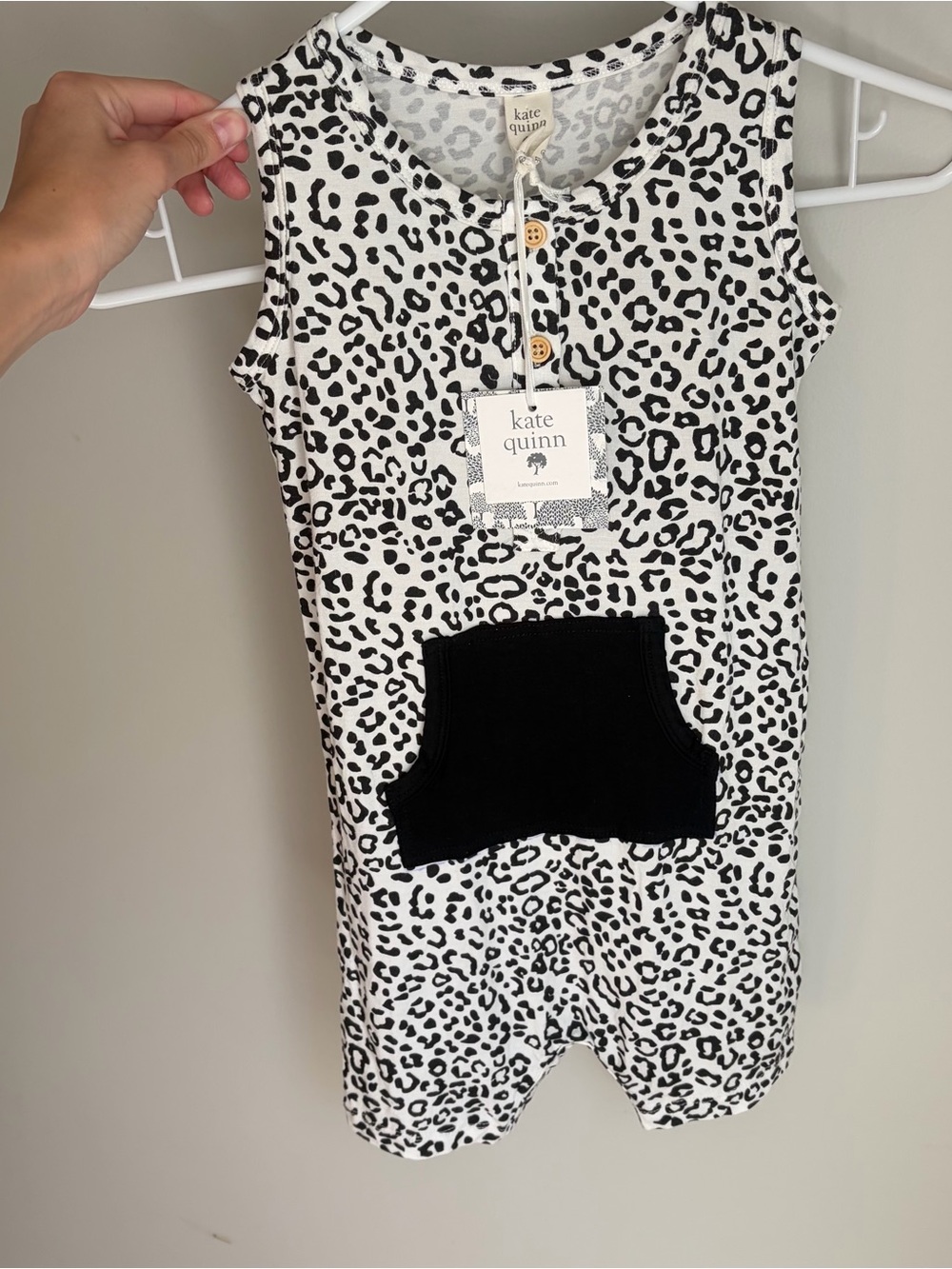 Kate Quinn bamboo leopard romper 3T NEW
